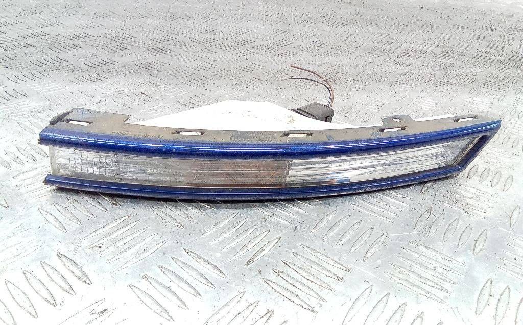 поворотник левый Volkswagen Passat B6 2009, 3C0953041L
