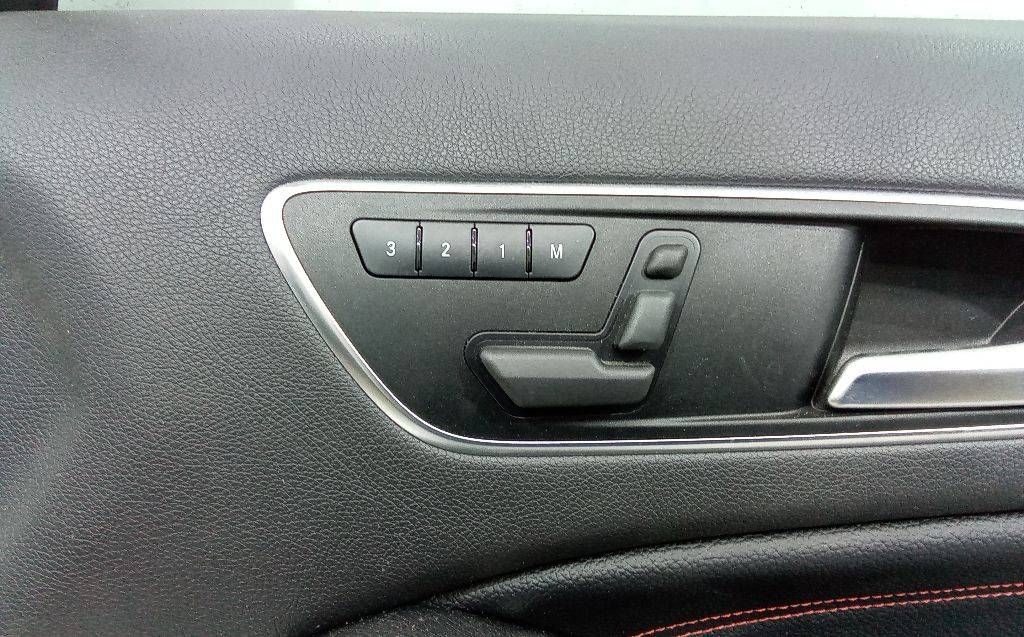 блок управления сиденьем Mercedes-Benz A-Класс W176 2013