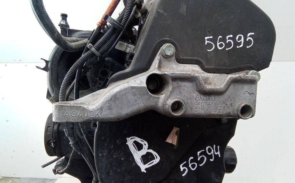 кронштейн двигателя Volkswagen Golf 4 поколение 2001, 1.6 л., бензин, МКПП, 036199275
