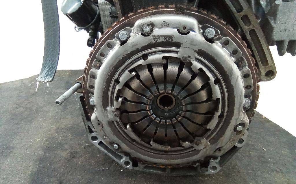 комплект сцепления Renault Megane 3 поколение 2011, 1.5 л., дизель, МКПП, 8200335084