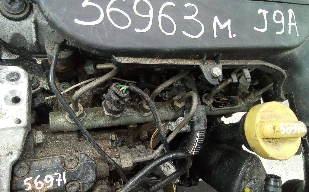 топливная рампа Renault Scenic 1 поколение [рестайлинг] 2002, 1.9 л., дизель, МКПП, 7700111013