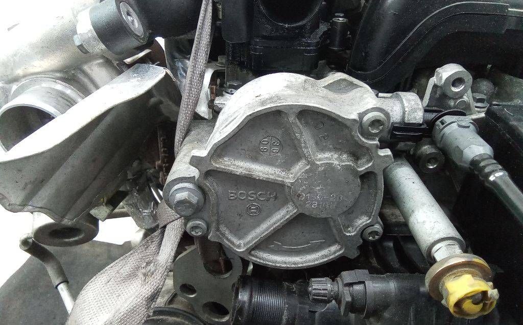 насос вакуумный Peugeot 207 1 поколение 2009, 1.6 л., дизель, МКПП