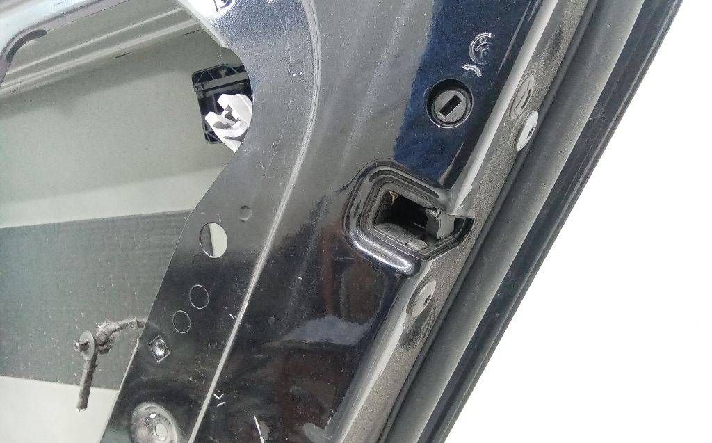 замок двери задней правой Volkswagen Passat B6 2009, универсал