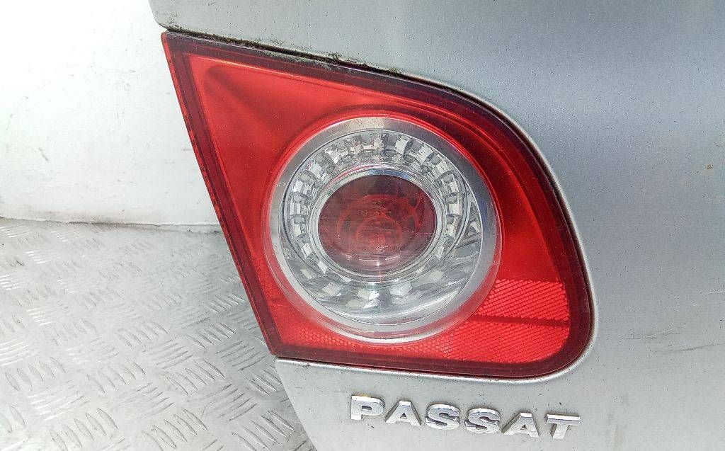 фонарь крышки багажника левый Volkswagen Passat B6 2007, седан