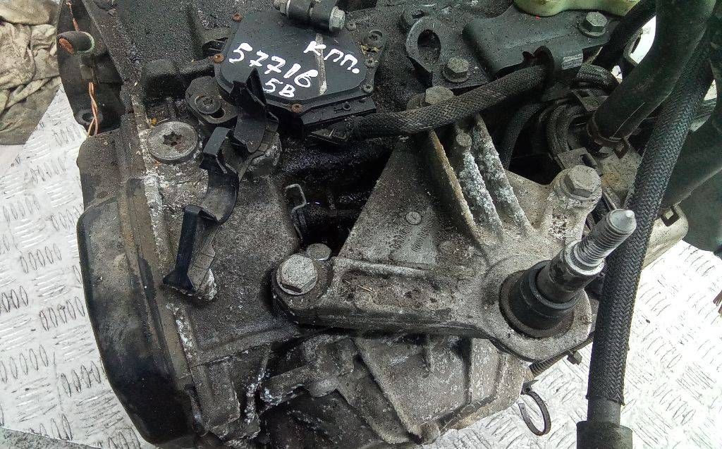 кронштейн КПП Peugeot 307 1 поколение [рестайлинг] 2008, 1.6 л., бензин, АКПП, 8200043085