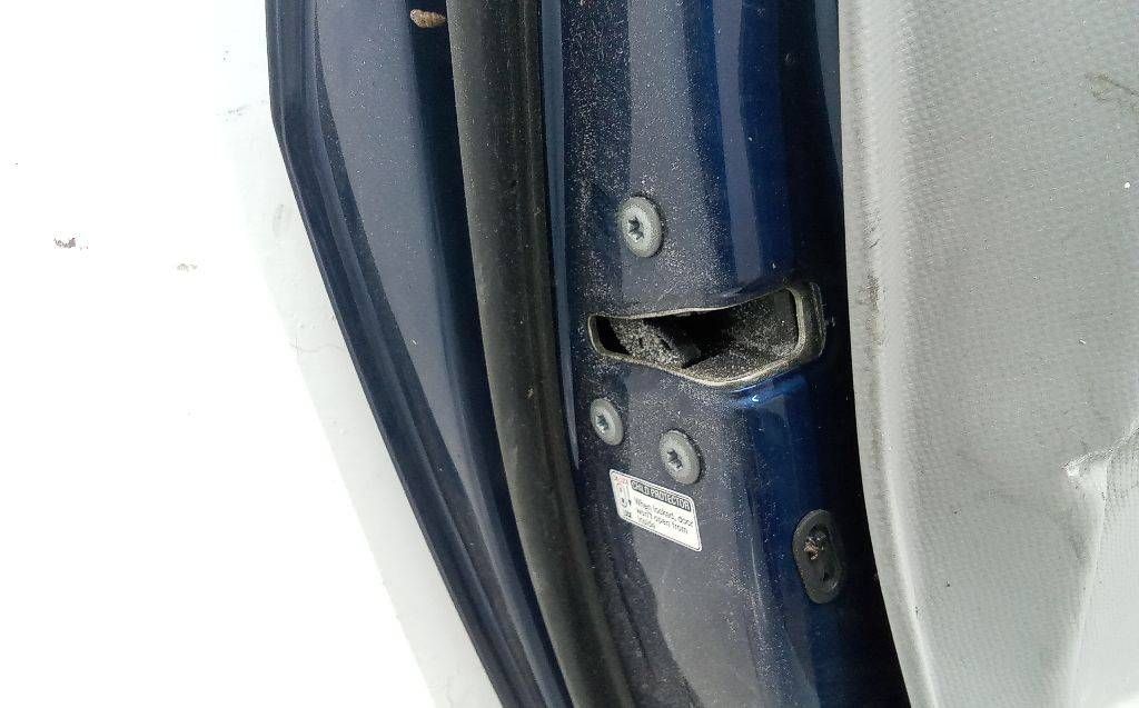 замок двери задней левой Toyota Yaris 2 поколение XP90 [рестайлинг] 2010