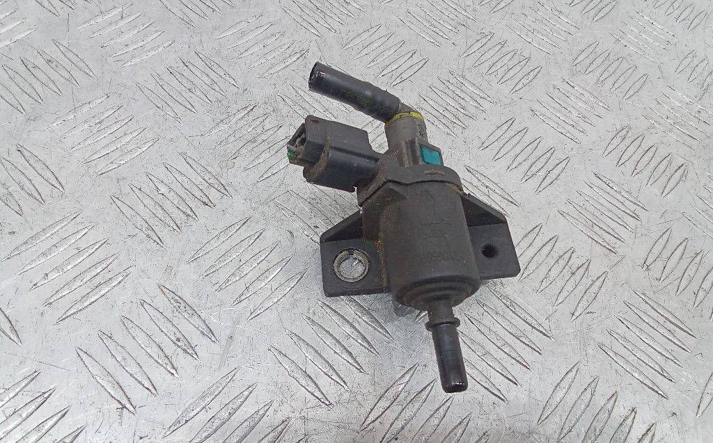 электромагнитный клапан Renault Megane 3 поколение 2011, 1.5 л., дизель, МКПП, 208859042R