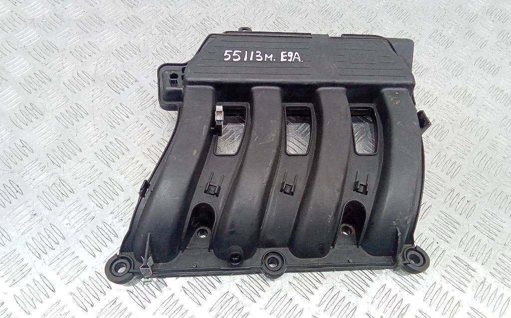 коллектор впускной Renault Laguna 2 поколение 2002, 1.8 л., бензин, МКПП, 8200125648