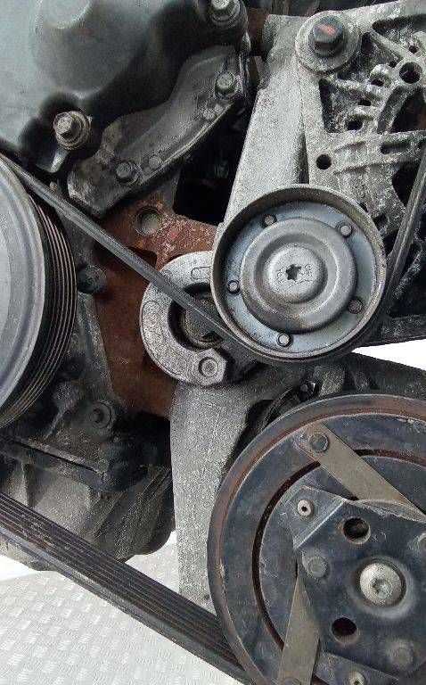 кронштейн генератора Renault Scenic 2 поколение 2004, 2.0 л., бензин, АКПП