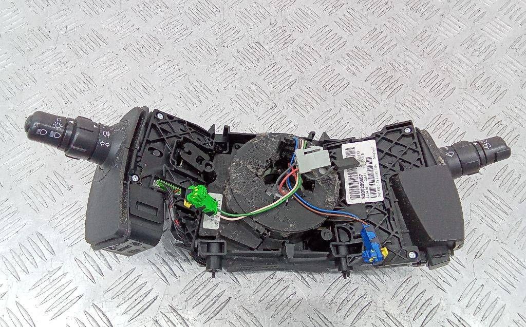 переключатель подрулевой (стрекоза) Renault Scenic 1 поколение [рестайлинг] 2003, 8200220457