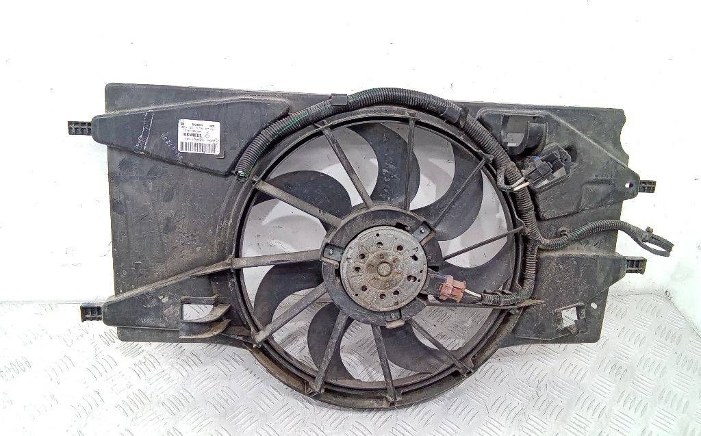 вентилятор радиатора Renault Laguna 3 поколение 2008, 1.5 л., дизель, 214810039R