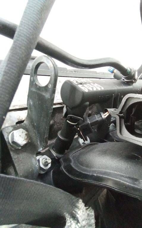 форсунка Citroen C5 1 поколение 2001, 2.0 л., бензин, МКПП