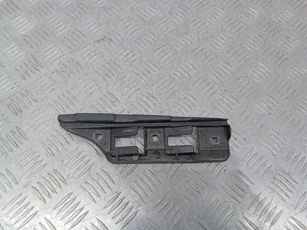 крепление бампера Volkswagen Golf 4 поколение 2004, 1K0807184