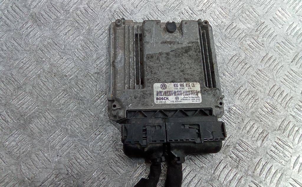 блок управления двигателем Volkswagen Golf 4 поколение 2004, 1.9 л., дизель, МКПП, 03G906016