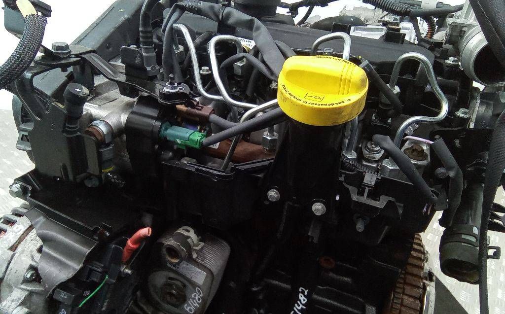 щуп двигателя Renault Duster 1 поколение 2011, 1.5 л., дизель, МКПП