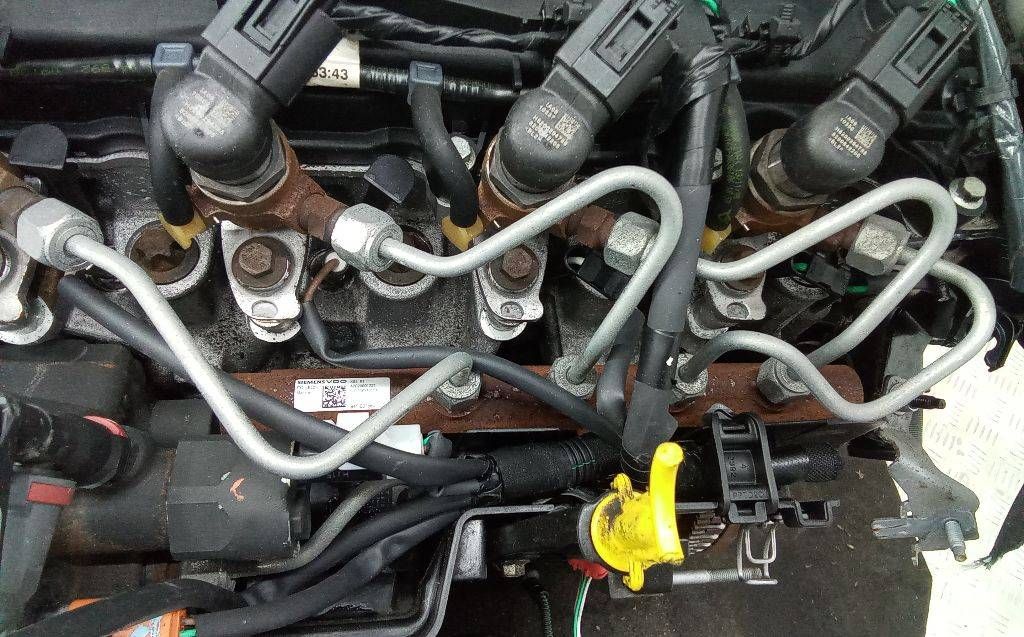 топливная рампа Renault Laguna 3 поколение 2010, 1.5 л., дизель, 8200815617