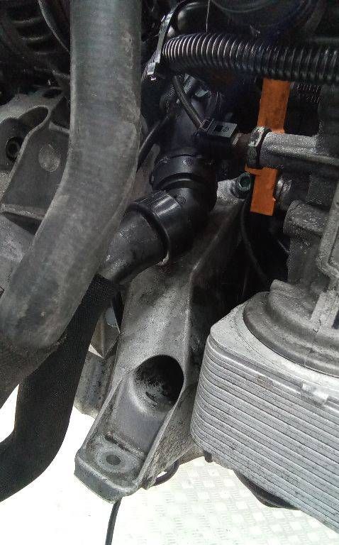 кронштейн двигателя Audi A4 B5 [рестайлинг] 2001, 1.9 л., дизель, МКПП