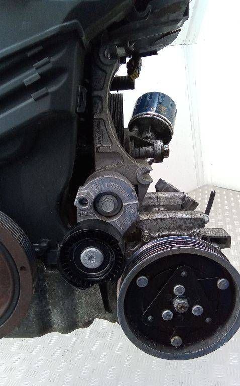 кронштейн генератора Renault Megane 3 поколение 2011, 1.5 л., дизель, МКПП, 8200669494