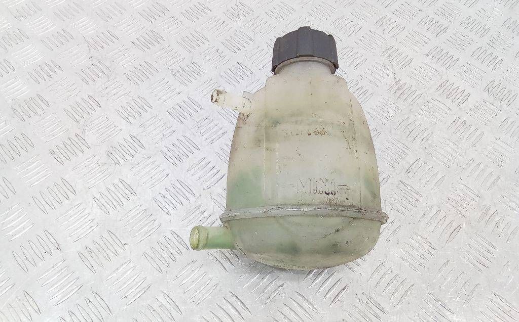 бачок расширительный Renault Scenic 1 поколение [рестайлинг] 2001, 8200060424