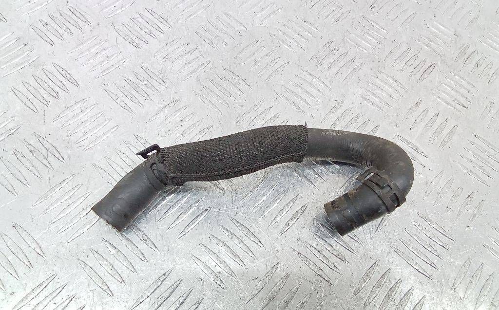 патрубок радиатора Mercedes-Benz A-Класс W176 2013, 2.0 л., бензин, A2702030182