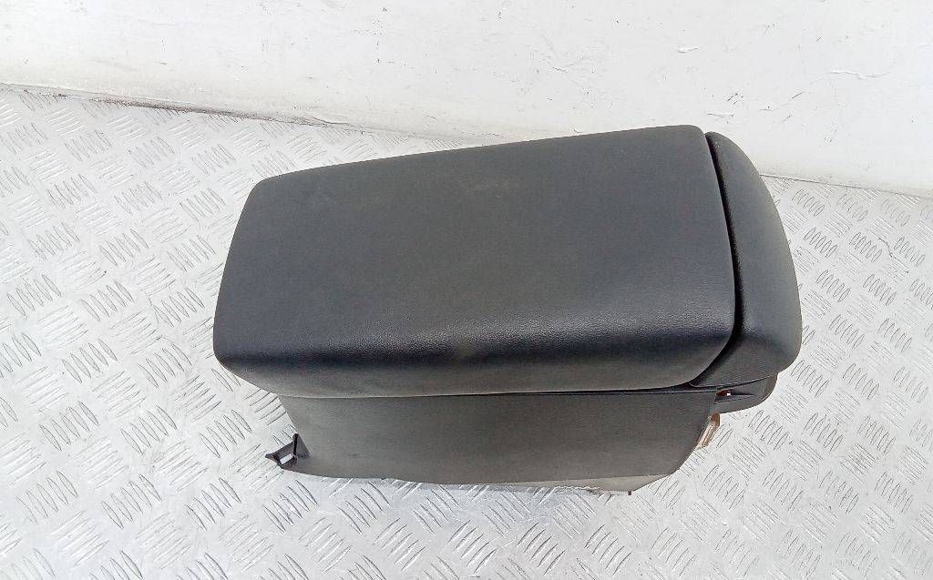 подлокотник Honda Accord 7 поколение 2005