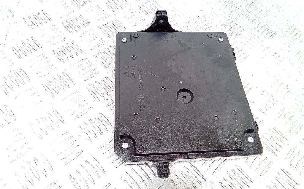 блок комфорта Renault Megane 3 поколение 2010, 284B13640R