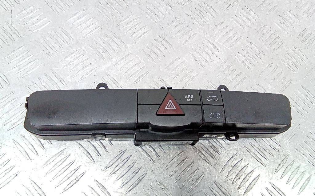 кнопка аварийной сигнализации Mercedes-Benz Sprinter 2 поколение (W906) 2012, A9068701010
