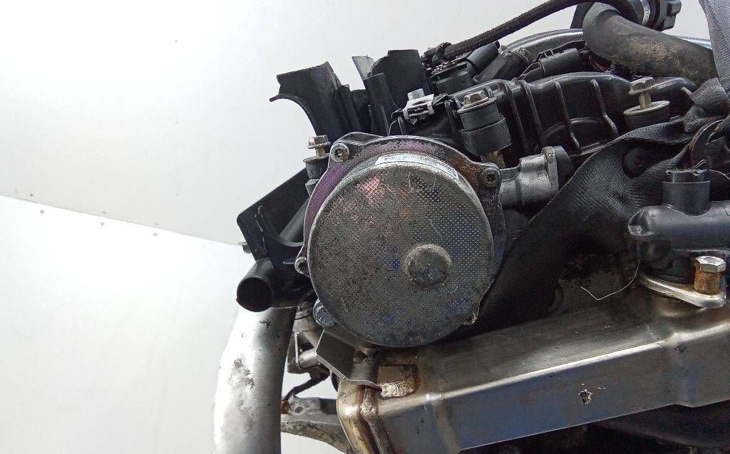 насос вакуумный BMW 5 серия E60/E61 2004, 2.5 л., дизель, 11667791232