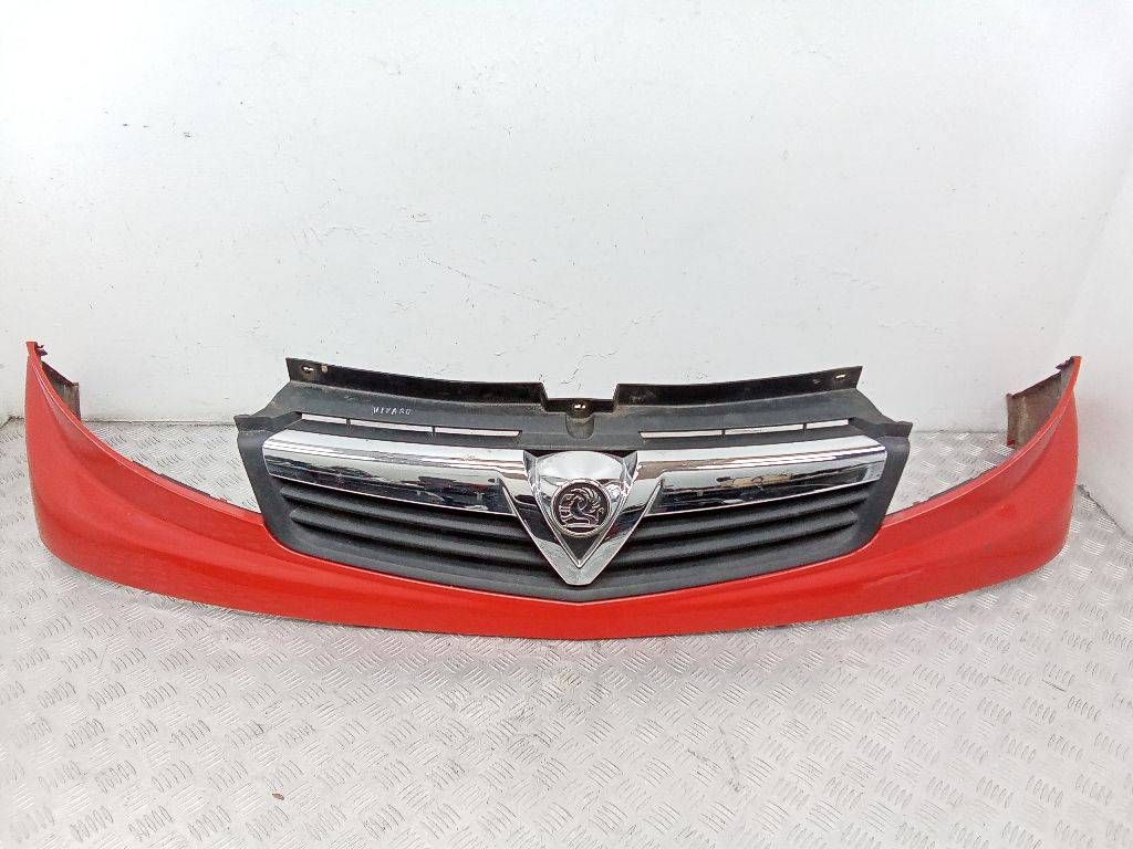 решетка радиатора Opel Vivaro A [рестайлинг] 2013