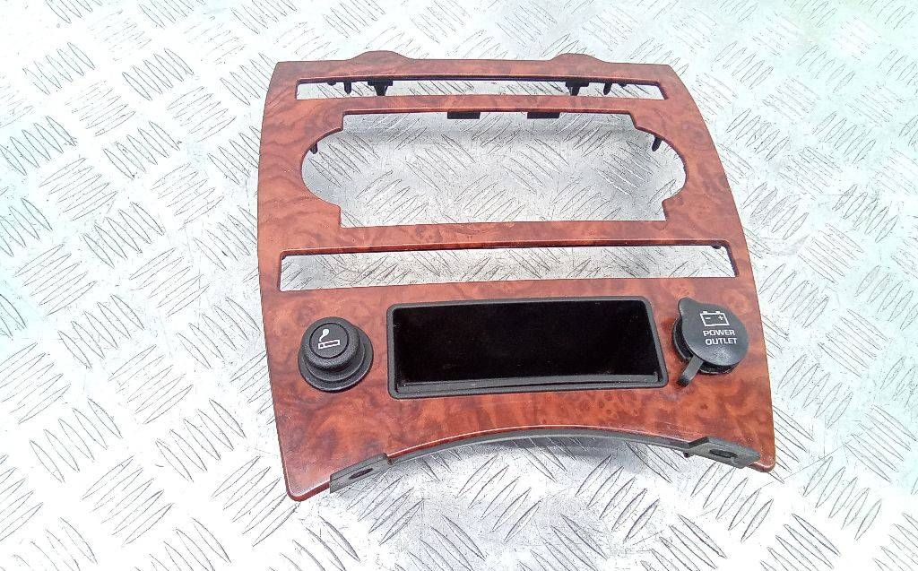 рамка под магнитолу Jeep Commander 1 поколение 2006, X35008106TZ