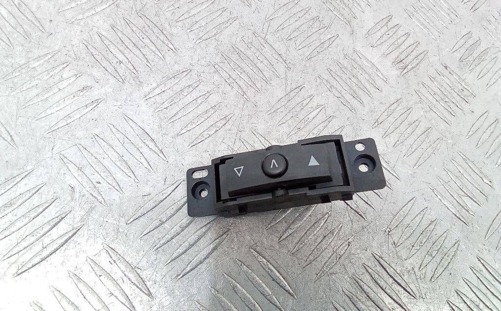 кнопка (выключатель) Jeep Commander 1 поколение 2006, 5KJ33TRMAA