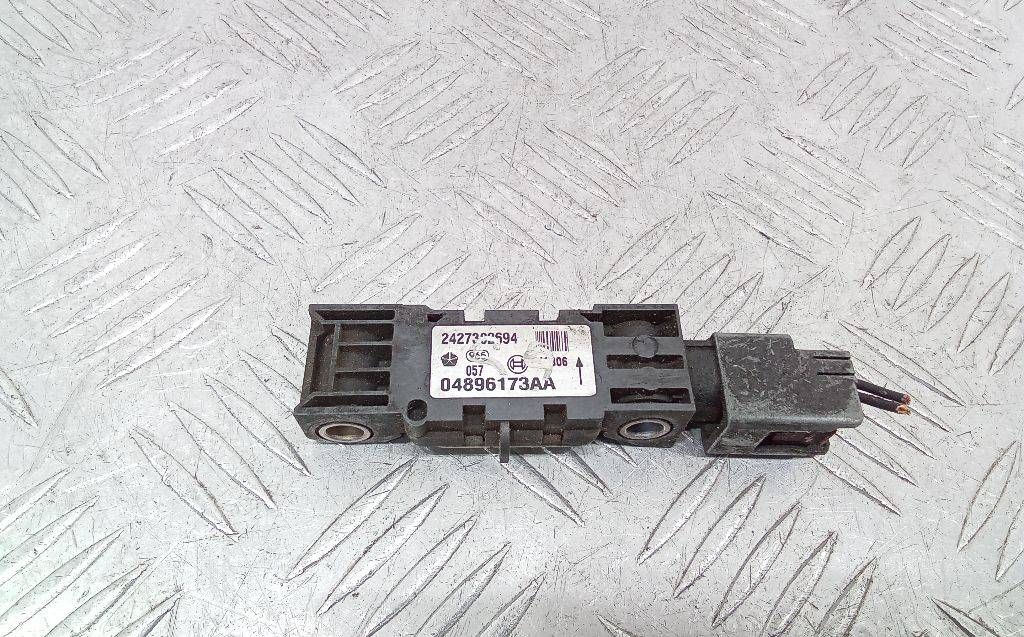датчик удара Jeep Commander 1 поколение 2006, 04896173AA