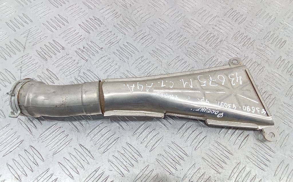 патрубок интеркулера Renault Vel Satis 1 поколение 2002, 2.0 л., бензин, МКПП, 8200100937