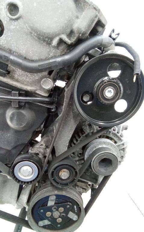 кронштейн генератора Renault Clio 2 поколение [рестайлинг] 2003, 1.4 л., бензин, АКПП