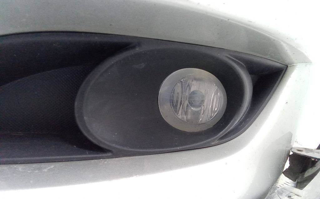 фара противотуманная левая Toyota Auris 1 поколение 2007, 81220-0D041