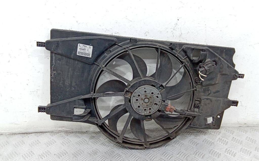 вентилятор радиатора Renault Laguna 3 поколение 2010, 1.5 л., дизель, 214810039R