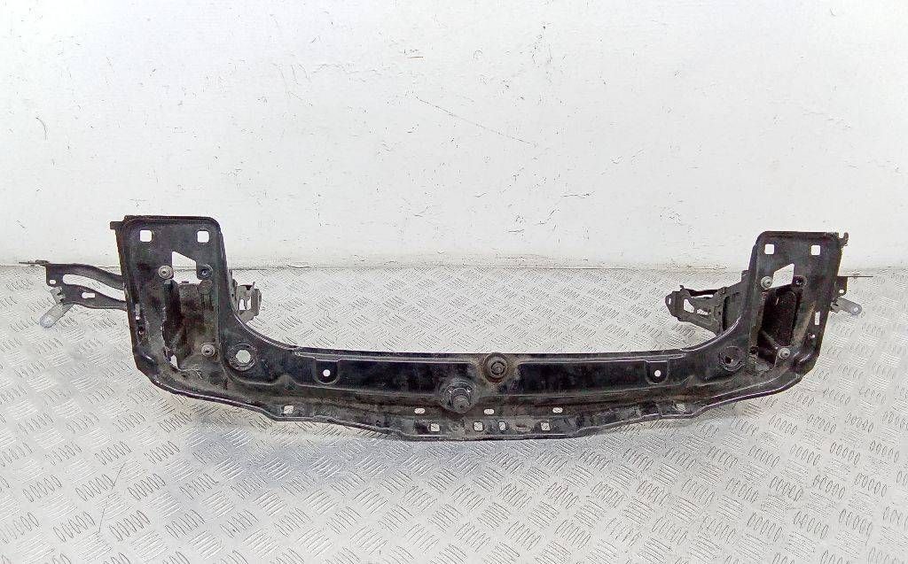 передняя панель крепления облицовки (телевизор) BMW 1 серия F20/F21 2013, 1.6 л., дизель
