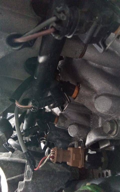 форсунка Renault Clio 2 поколение 2001, 1.4 л., бензин, МКПП
