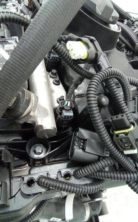 форсунка BMW 5 серия G30/G31 2020, 2.0 л., бензин, АКПП