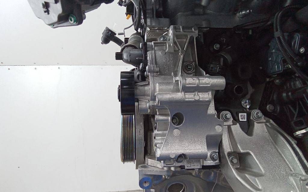 помпа BMW 5 серия G30/G31 2020, 2.0 л., бензин, АКПП, 8650988