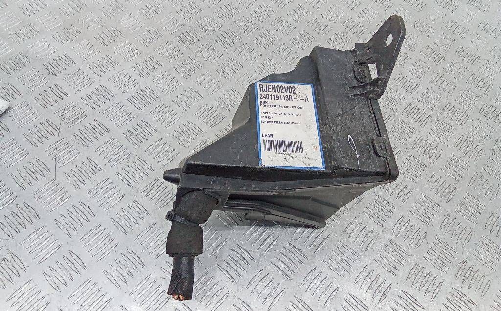 блок предохранителей Renault Laguna 3 поколение 2010, 1.5 л., дизель, МКПП, 240119113R