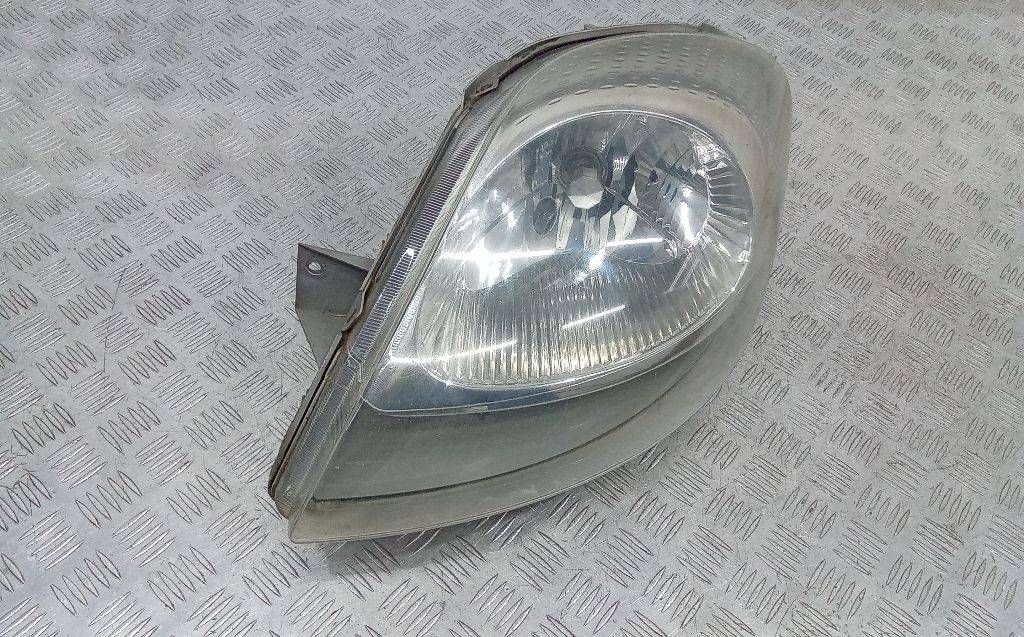 фара левая Nissan Primastar 1 поколение 2004, 7700311373