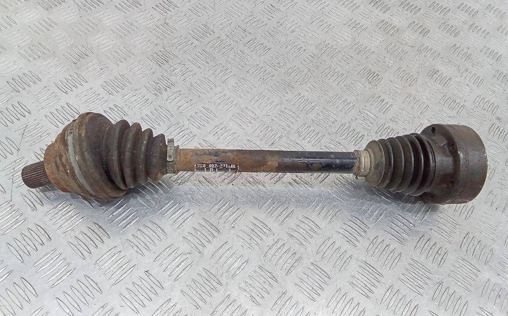 полуось передняя левая (приводной вал, ШРУС) Volkswagen Jetta 5 поколение 2005, 1K0407271