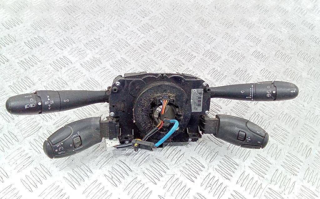 переключатель подрулевой (стрекоза) Peugeot 207 1 поколение [рестайлинг] 2010, 96661296XT