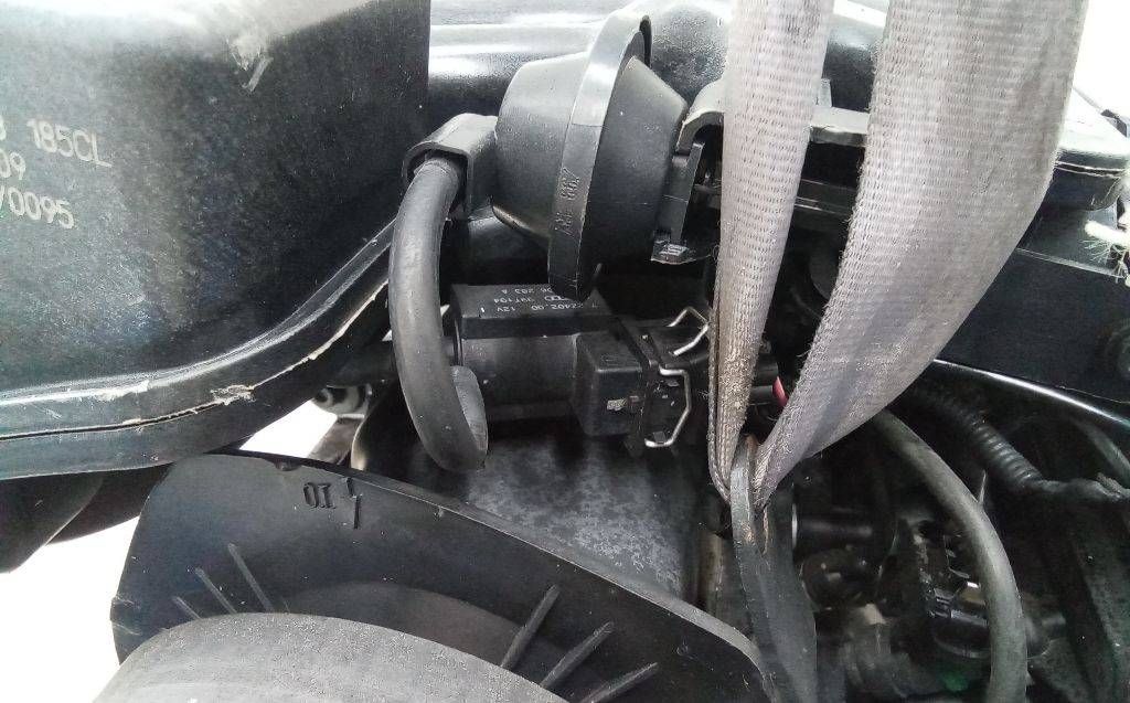электромагнитный клапан Volkswagen Jetta 5 поколение 2006, 1.6 л., бензин, 037906283