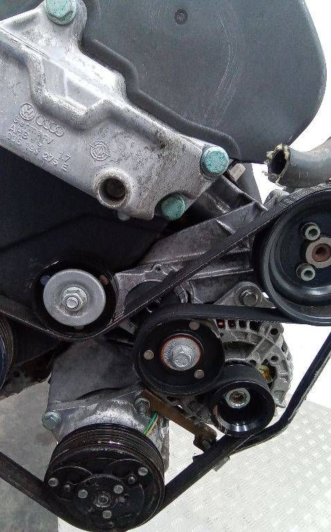 кронштейн генератора Volkswagen Golf 4 поколение 2002, 1.6 л., бензин, МКПП
