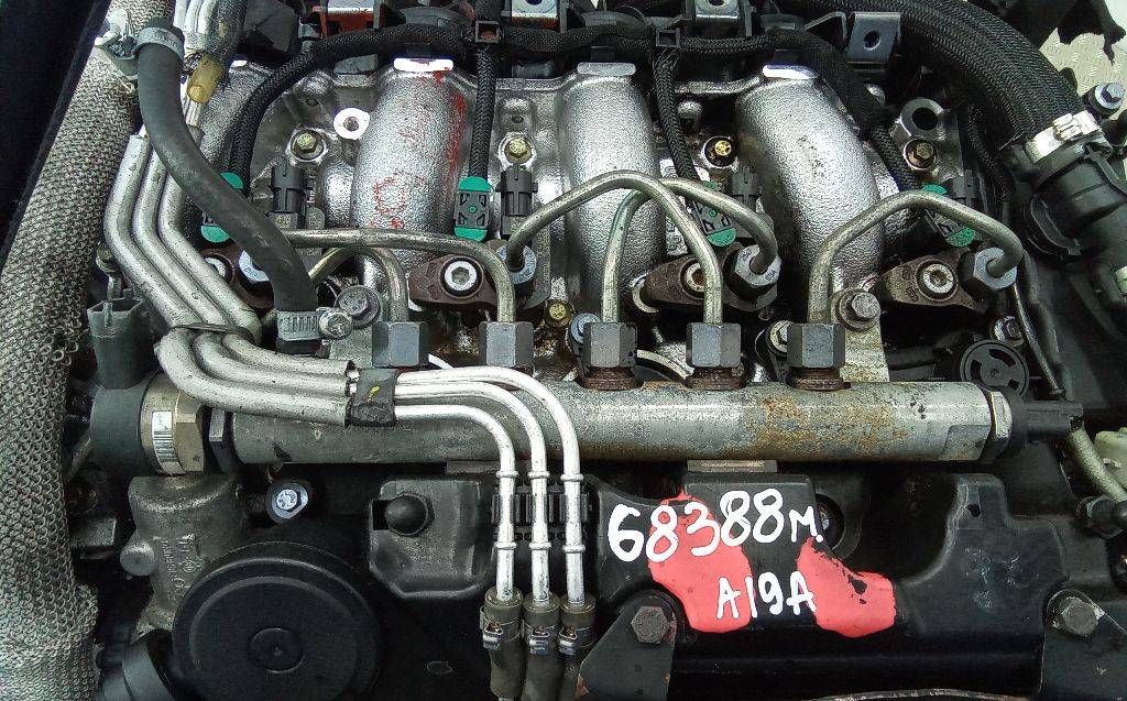 топливная рампа Peugeot 407 1 поколение 2008, 2.2 л., дизель, 9656917280