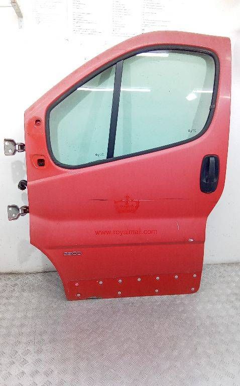 дверь передняя левая Opel Vivaro A 2003