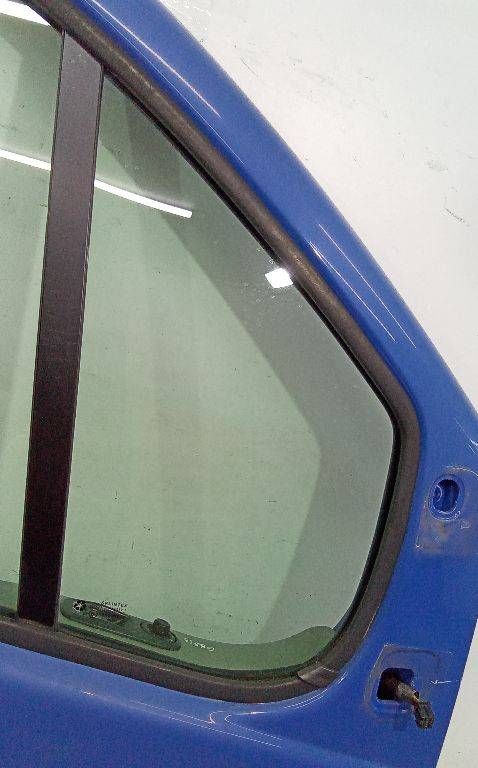 форточка передняя правая Nissan Primastar 1 поколение 2004, 43R-00049
