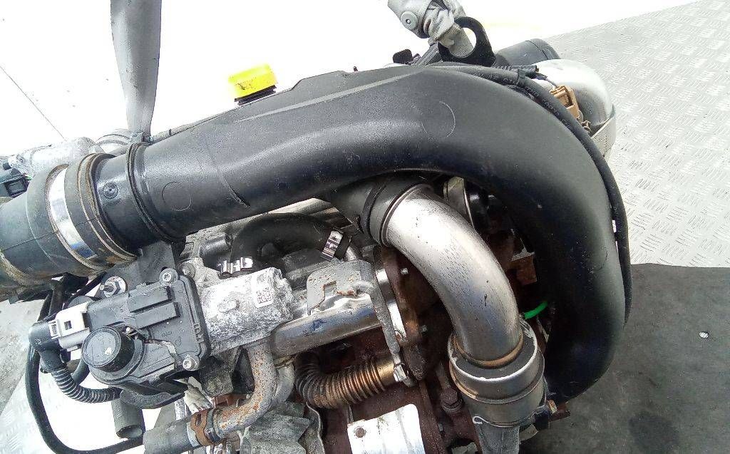 патрубок интеркулера Renault Twingo 2 поколение 2012, 1.5 л., дизель, МКПП, 8200645723